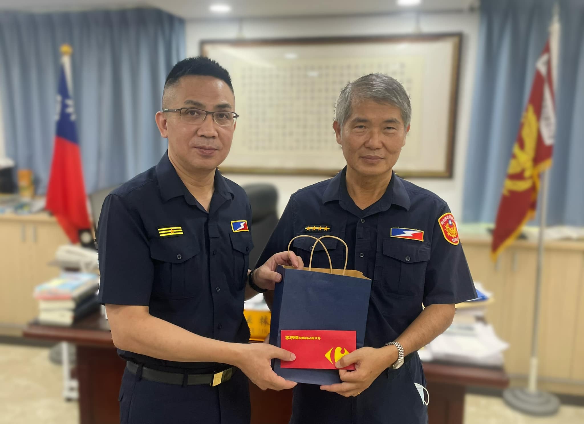 小隊長吳永承屆齡榮退   35年警察生涯功成圓滿